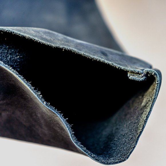 High-quality unworn black leather pants size XS. - Picture 5 of 16